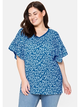 Покупка с большой скидкой оригинальной блузки с эффектным сочетанием нежного цветочного принта на полочке и тонкого однотонного трикотажа на спинке в онлайн магазине Апарт