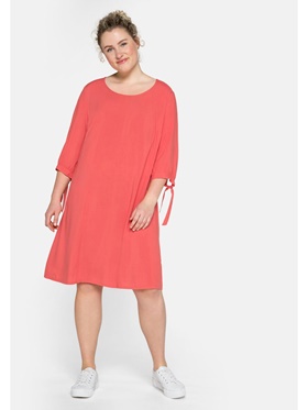Продается выгодно элитное платье из мягкой струящейся вискозы в онлайн магазине Апарт