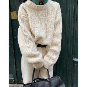 Сделать покупку эксклюзивного стильного теплого пуловера APART в онлайн аутлете Апарт