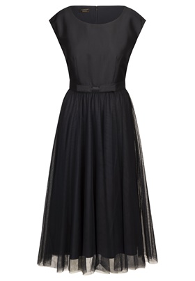 Предлагается по низкой цене стильное коктейльное платье APART с застежкой молнией на спинке на витрине Апарт