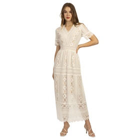 Продажа красивого элегантного кружевного платья APART в кремовом цвете на онлайн выставке Апарт