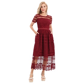 Приобрести с доставкой по почте вечернее платье APART из кружева глубокого цвета в интернет-магазине Апарт