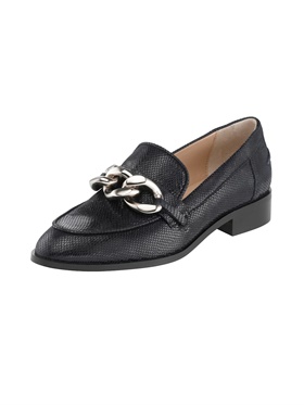 Предлагаются на распродаже красивые туфли с оригинальной металлической цепью серебристого цвета расположенной в передней части в онлайн магазине Апарт