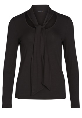 Продается трендовая блузка с лентой-бантом на округлом вырезе в онлайн аутлете Апарт