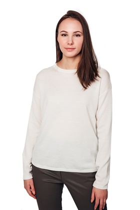 Продается по акции пуловер APART из роскошной шерсти мериносов на онлайн выставке Апарт