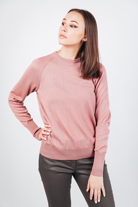 Купить с доставкой по Москве зимний пуловер с широкими эластичными манжетами в магазине Апарт