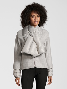 Покупка полуприлегающей куртки с притачными манжетами по низу в интернет-магазине Апарт
