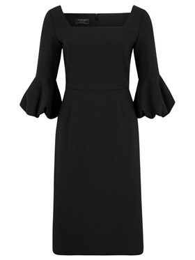 Покупка по доступной цене прилегающего платья с широким вырезом горловины на выставке Апарт