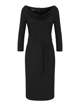 Оформить покупку темного платья с маленьким разрезом на задней половинке на полотнище в аутлете магазина Апарт