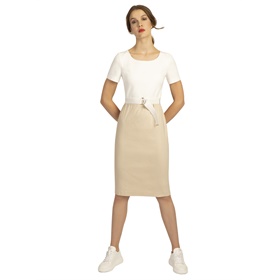 Предлагается по акционному списку оригинальное стильное платье APART с круглым вырезом горловины в интернет-магазине Апарт