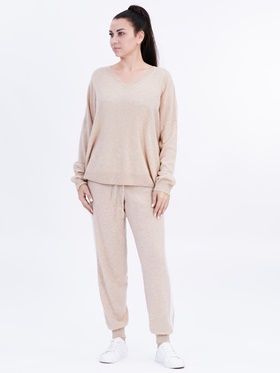 Предлагается с доставкой дизайнерский стильный пуловер APART свободного кроя на онлайн распродаже Апарт