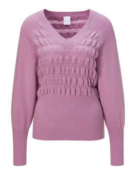 Продается по акции пуловер на онлайн выставке Апарт