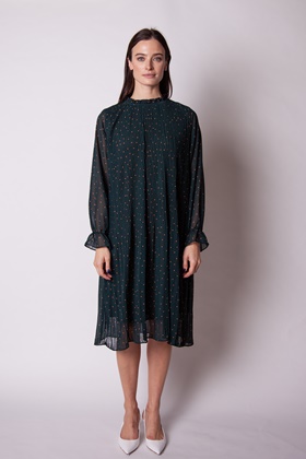 Продажа по сниженной цене брендового нежного платья APART с цветочным принтом в аутлете магазина Апарт