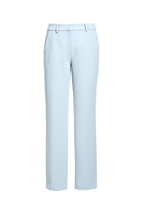 Предлагаются по доступной цене брюки прямого покроя с притачным узким поясом со шлевками в аутлете Апарт