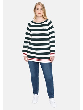 Продается недорого удлиненный пуловер с модным полосатым принтом на онлайн выставке Апарт
