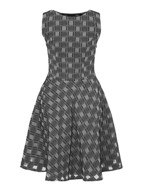 Продается облегающее платье с застежкой сбоку в интернет-магазине Апарт