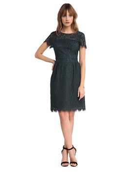 Продается короткое платье со сборками на задних половинках в интернет-магазине Апарт